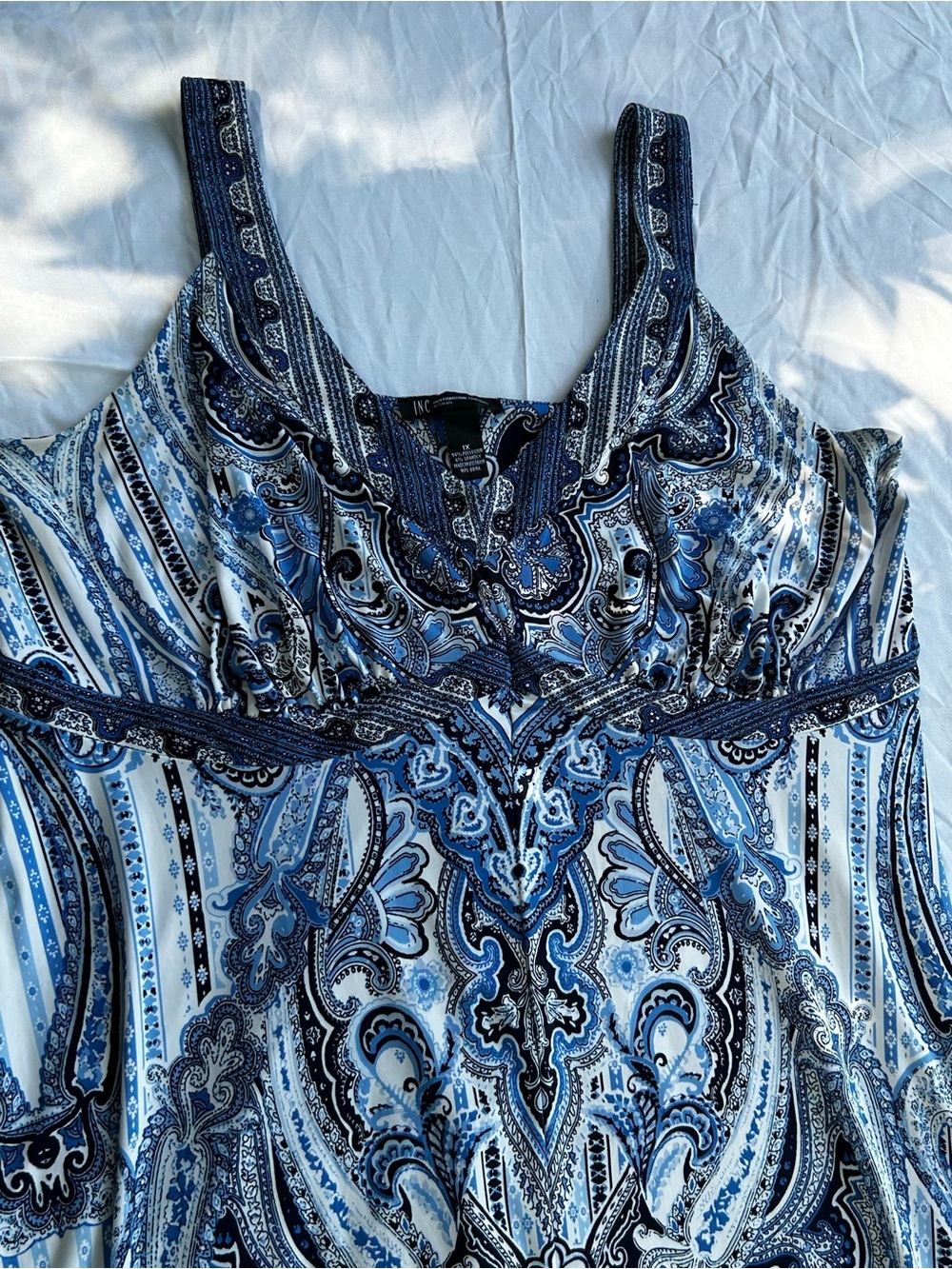 INC International Concepts Blue Paisley V-Neck  handkerchief hem Maxi Dress 1X - Picture 16 of 16